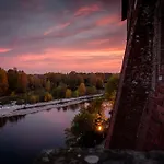 Castello Visconteo Otel 4*