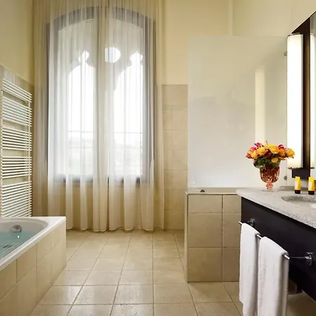 Hotel Castello Visconteo