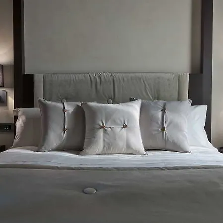 Castello Visconteo Hotel 4*