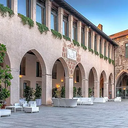 Hotel Castello Visconteo Cassano dʼAdda