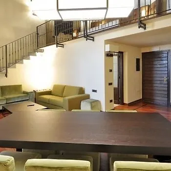 Castello Visconteo Hotel 4*