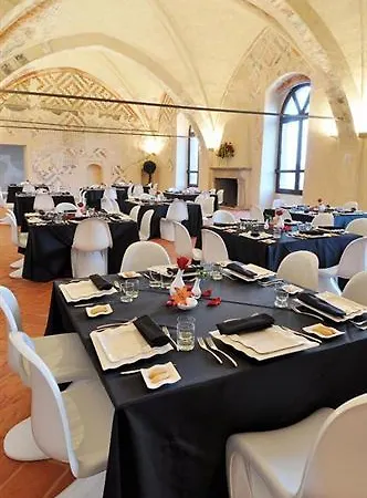 Hotel Castello Visconteo 4*