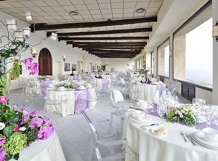 Hotel Castello Visconteo