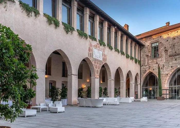 Castello Visconteo 4* Cassano dʼAdda