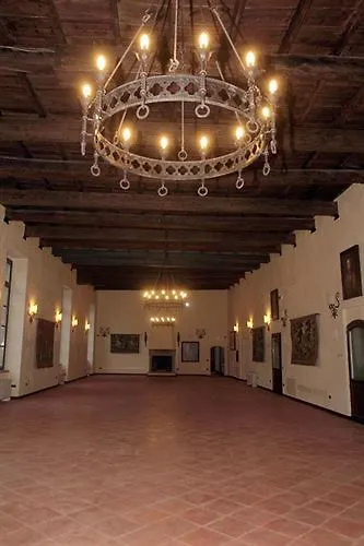 Ξενοδοχείο Castello Visconteo Cassano dʼAdda