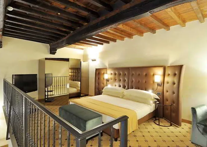 Castello Visconteo 4* Cassano dʼAdda