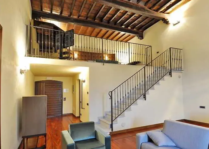 Ξενοδοχείο Castello Visconteo 4*
