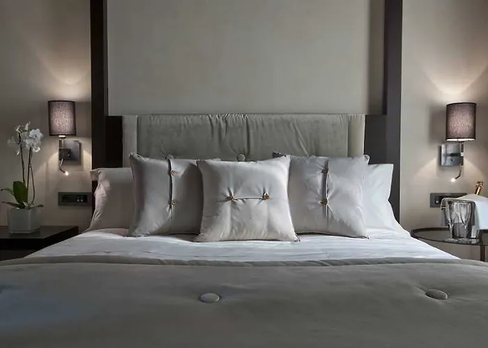 Castello Visconteo Ξενοδοχείο 4*