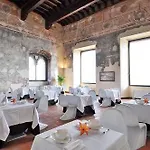 Отель Castello Visconteo Кассано-д'Адда